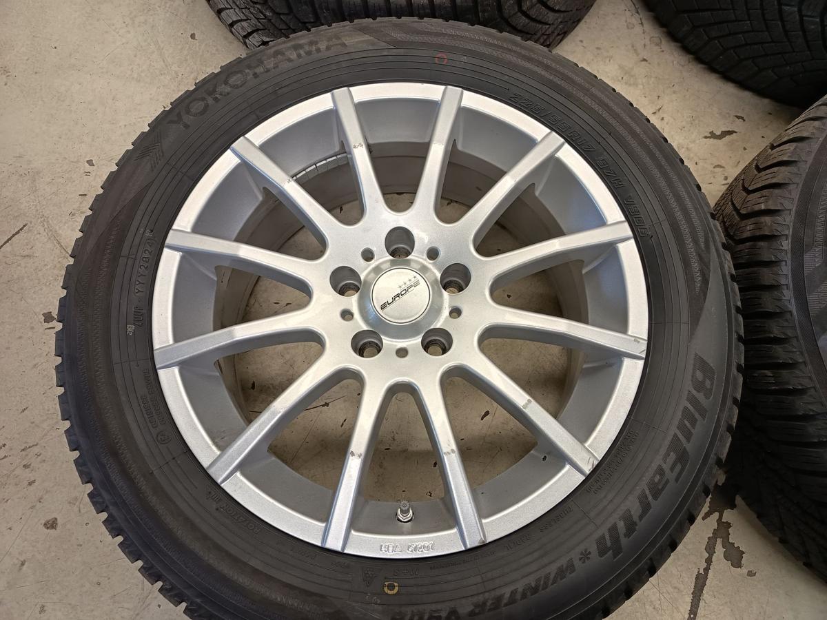 Opel Insignia B Alufelgen mit Winterreifen 7,5x17 ET40 DOT 2824 Baujahr 2019