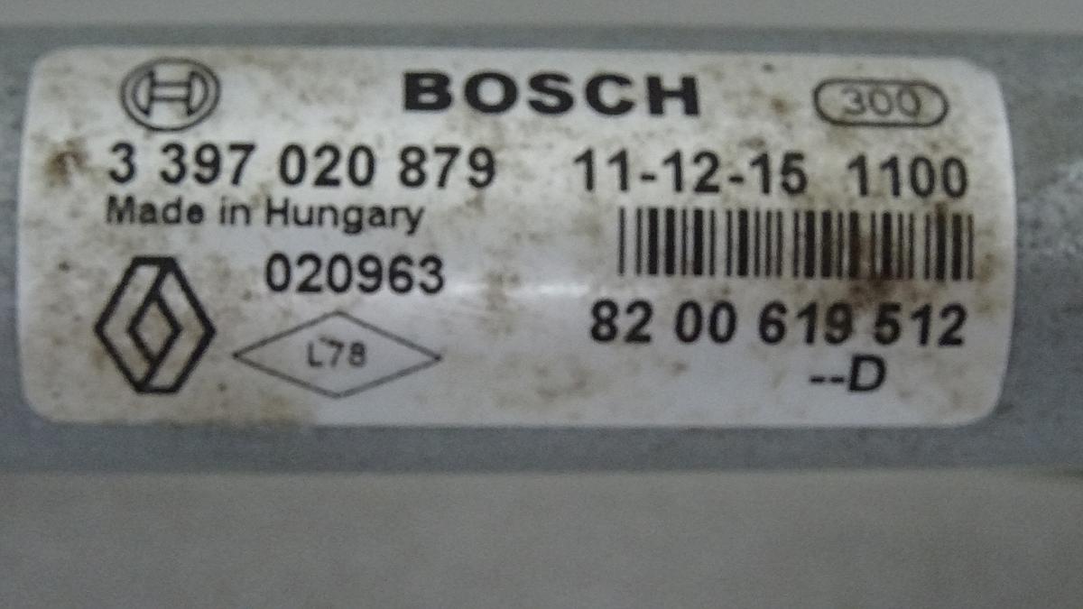 Dacia Sandero I Wischergestänge 8200619512 3397020879 ohne Motor Bj12