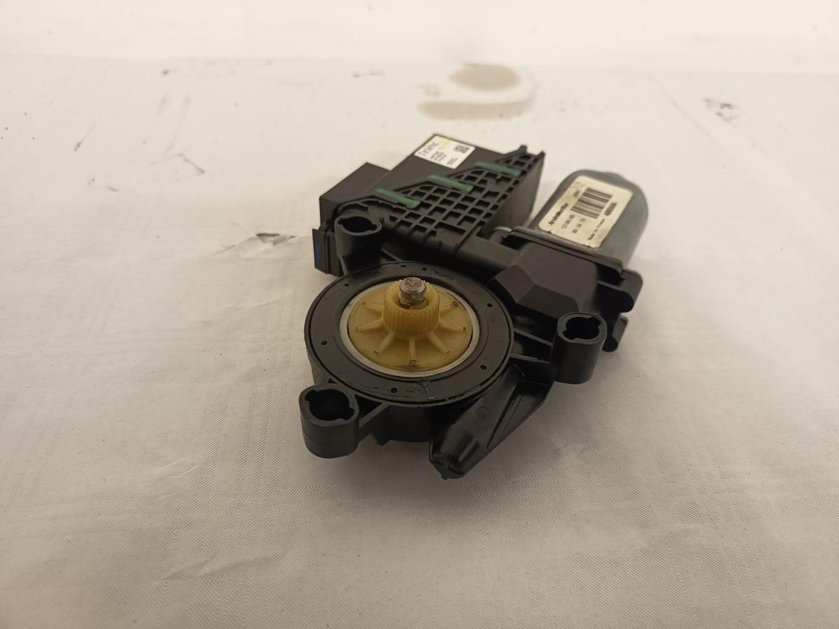 VW Polo 9N2 orig Motor Fensterheber vorn rechts 6Y2959801 Bj 2005