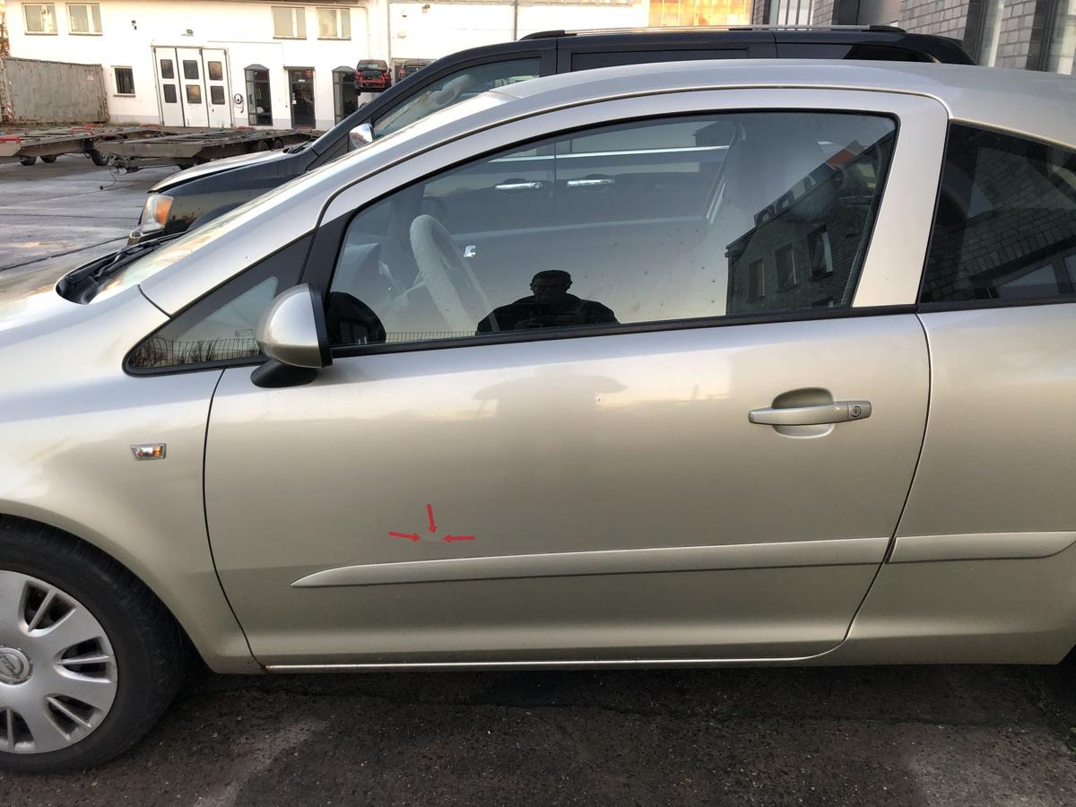 Opel Corsa D T&uuml;r vorn links Fahrert&uuml;r Rohbau AAU Lancelot Perleffekt 3 t&uuml;rer