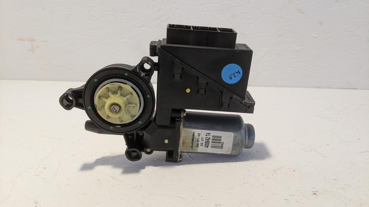 VW Polo 9N1 Fensterhebermotor Motor Fensterheber vorn rechts OE mit Steuerteil