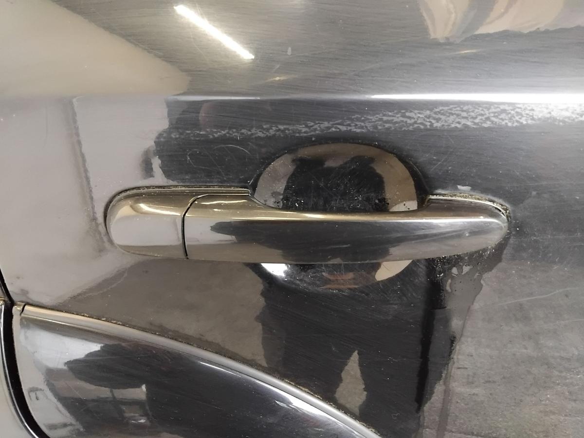 Hyundai Tucson JM T&uuml;r hinten rechts schwarz EB mit Beplankung BJ2006