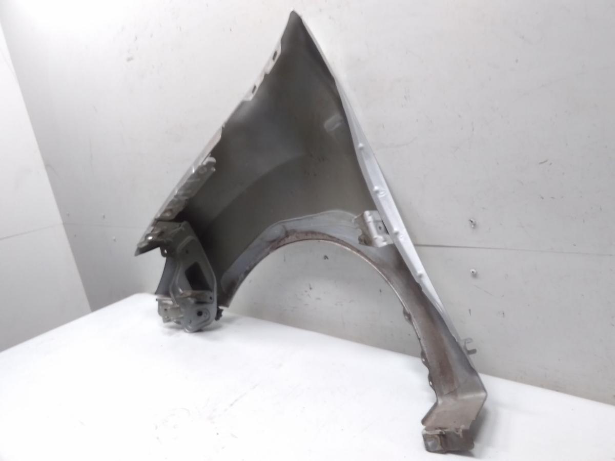 Dacia Logan 2 MCV original Kotflügel vorn rechts TED69 platingrau BJ2015