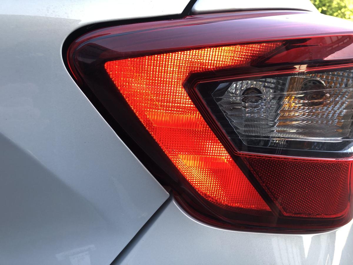 Nissan Micra K14 Rückleuchte rechts Rücklicht Heckleuchte Schlusslicht OEM