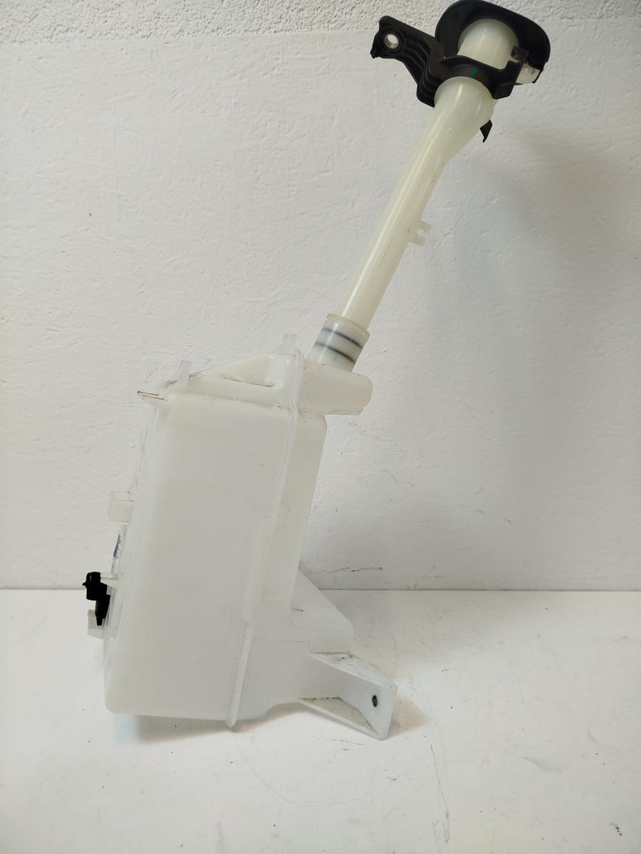 NIO EL6 Elektro SUV Waschwasserbeh&auml;lter Waschbeh&auml;lter mit Sensor