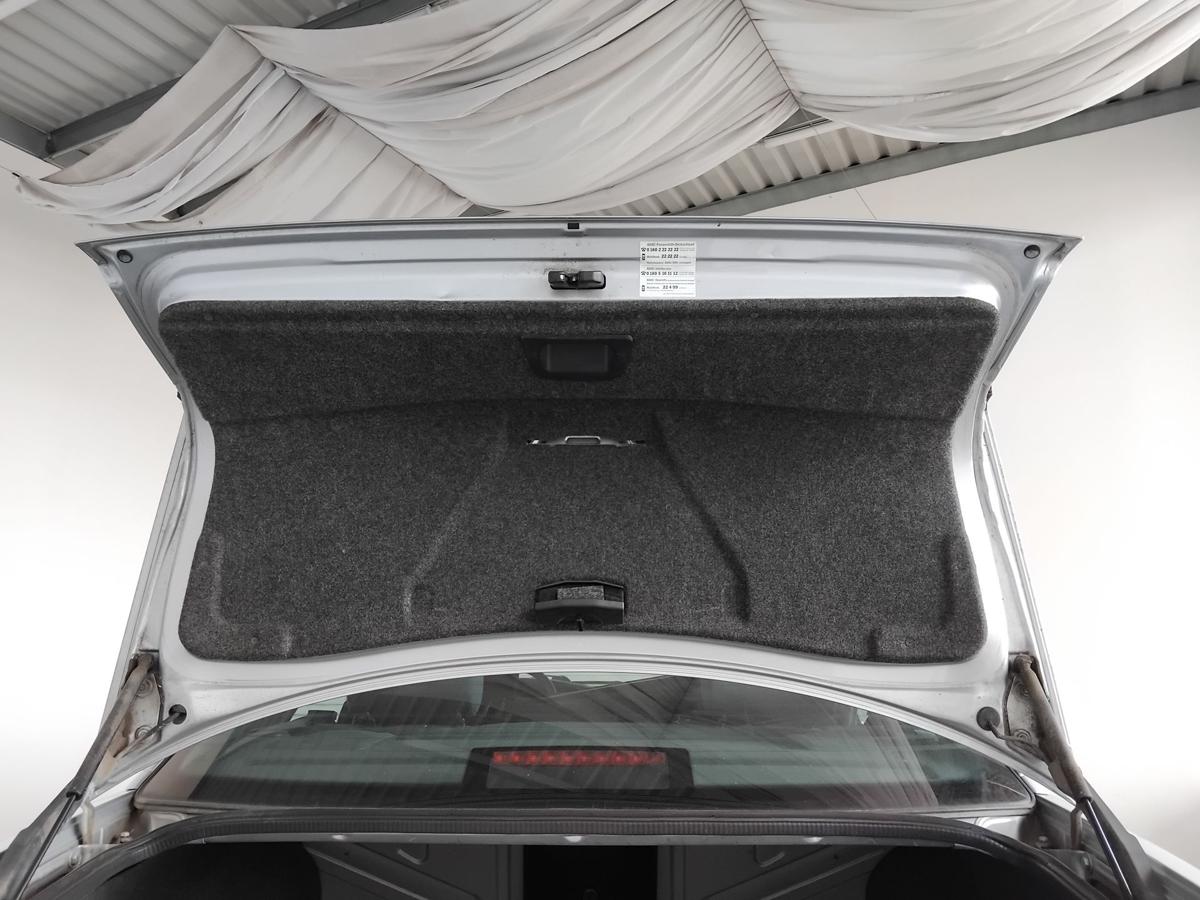 Audi A6 C4 Limousine Heckklappe Heckdeckel LY7M alusilber Facelift BJ1996