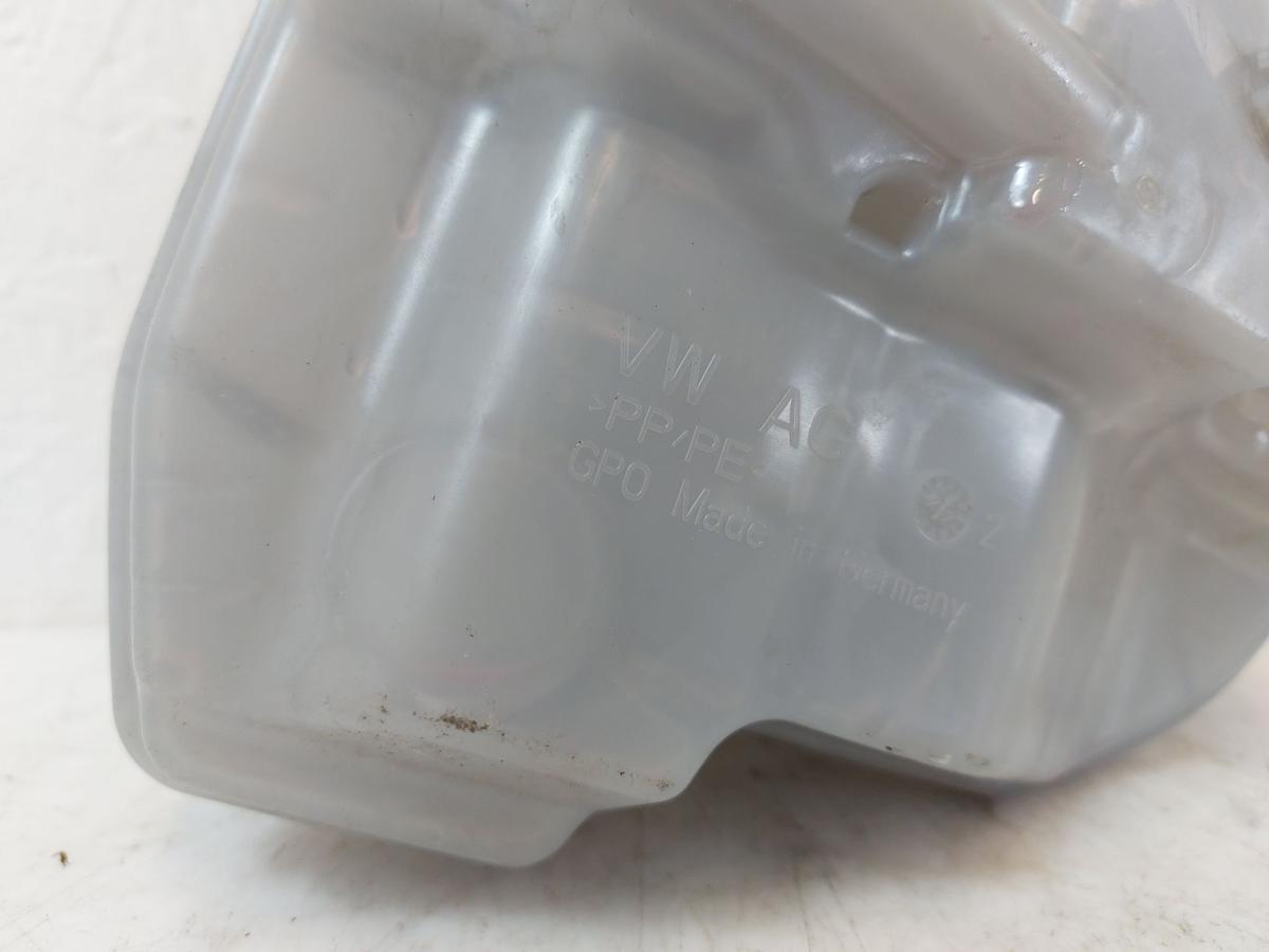 Audi Q2 Typ AG Ausgleichsbehälter Kühler Kühlwasserbehälter Behälter Kühlwasser