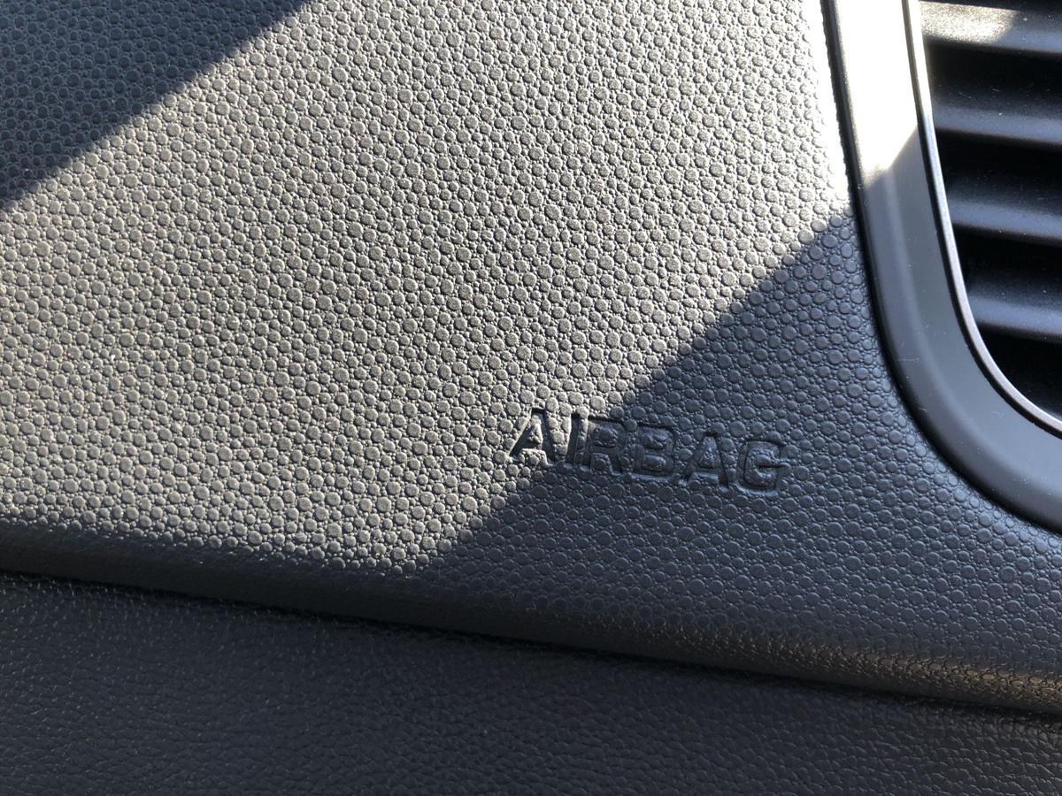 Hyundai i20 GB Armaturebrett Armaturentafel Cockpit im Rohbau Dashboard