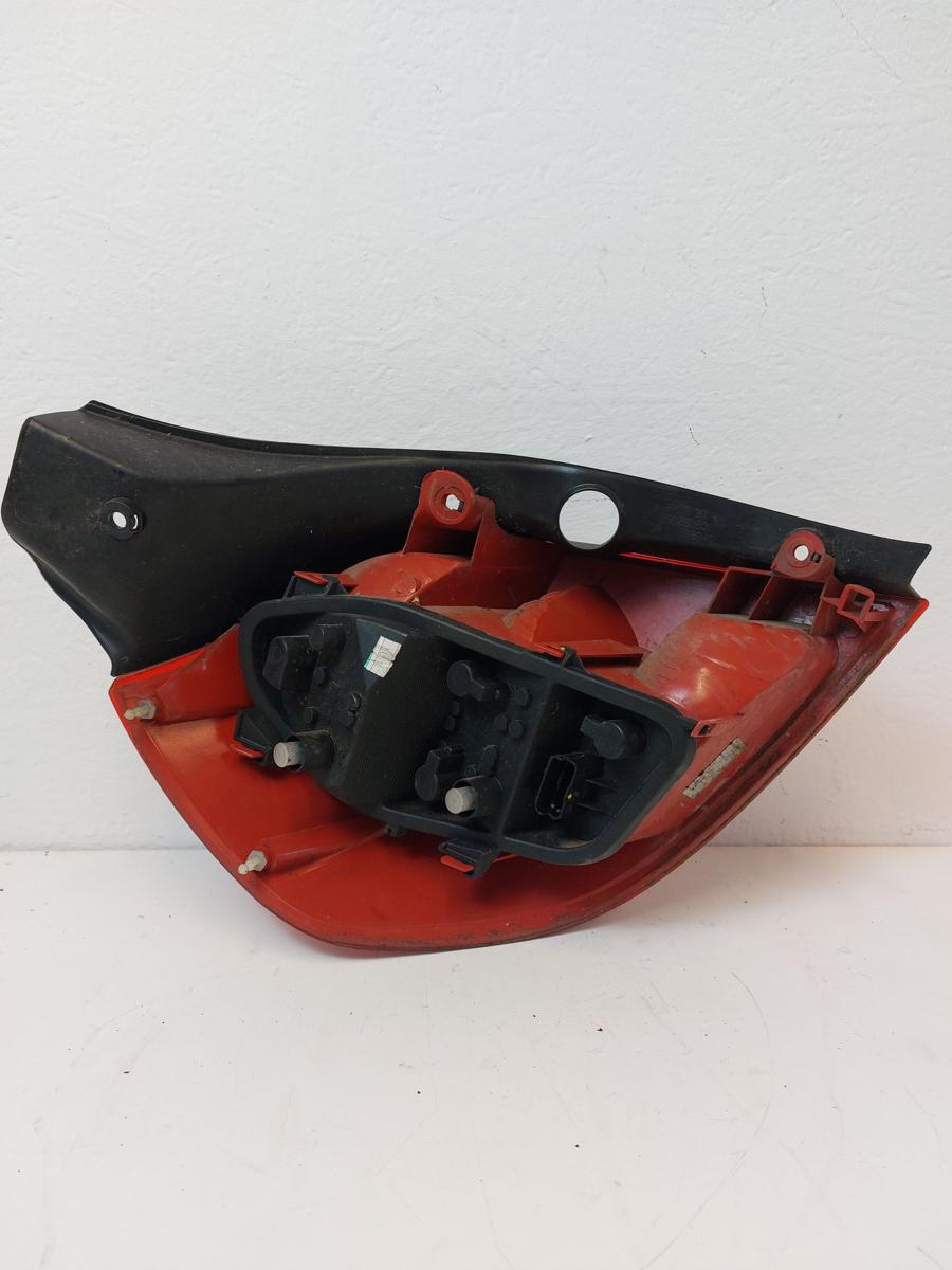 Renault Clio 3 III BR R&uuml;ckleuchte rechts R&uuml;cklicht Heckleuchte 3 und 5 t&uuml;rer