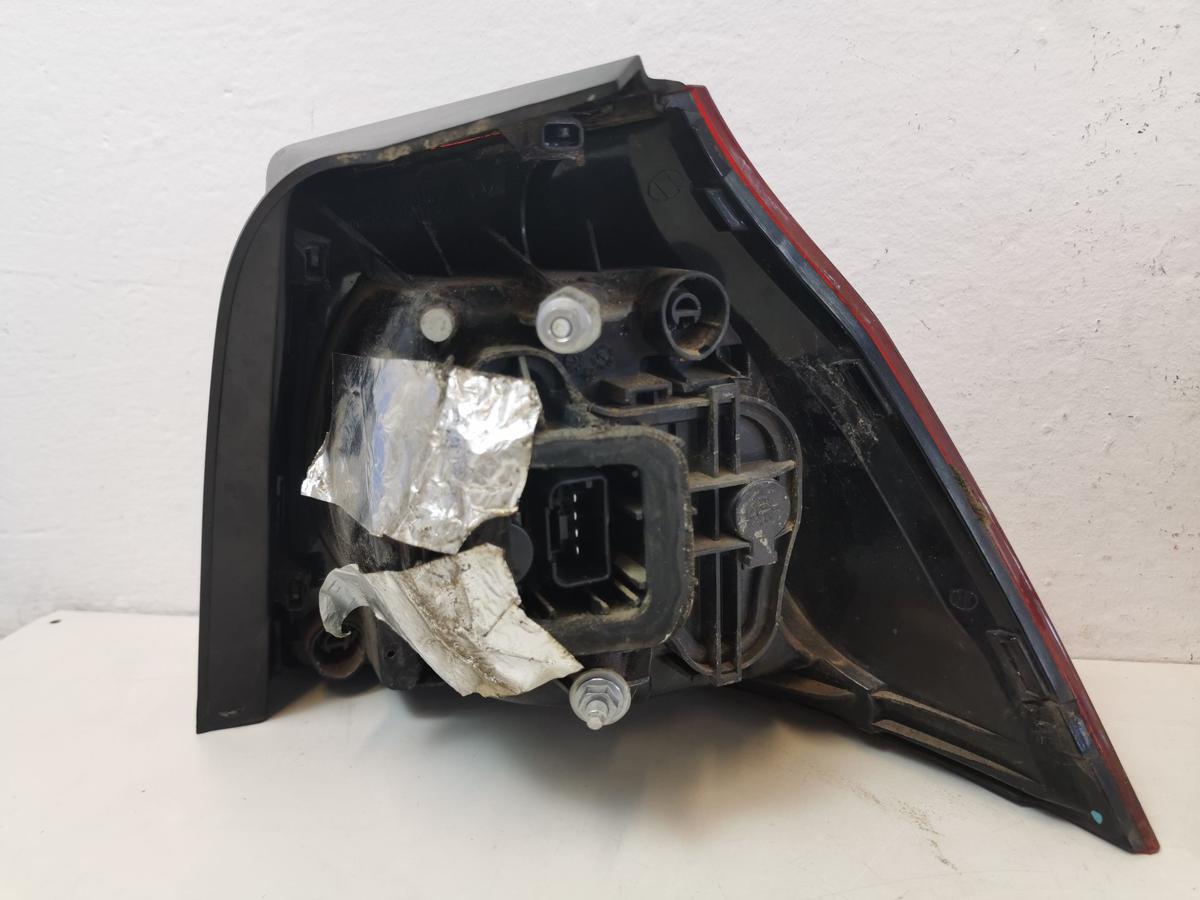 VW Golf 5 V 1K Satz R&uuml;ckleuchten Kirschrot OEM GTI R32 Jubi R&uuml;cklicht Text lesen