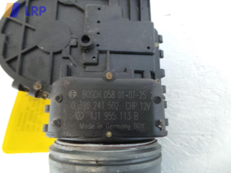 VW Golf IV 1J Bj 01 Wischermotor vorn 1J1955113B Bosch 0390241502