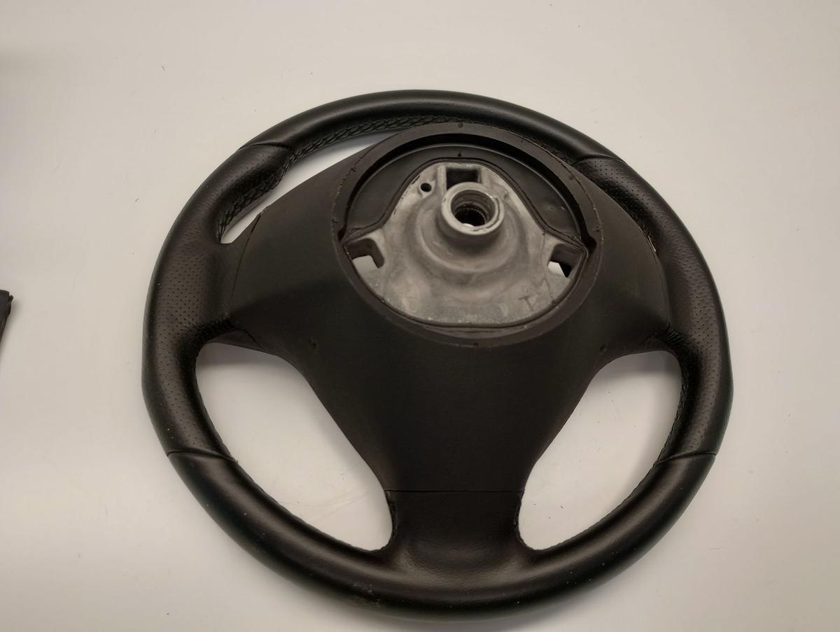 Fiat Bravo II 198 orig Lenkrad Multifunktion Sport Leder schwarz Bj 2008