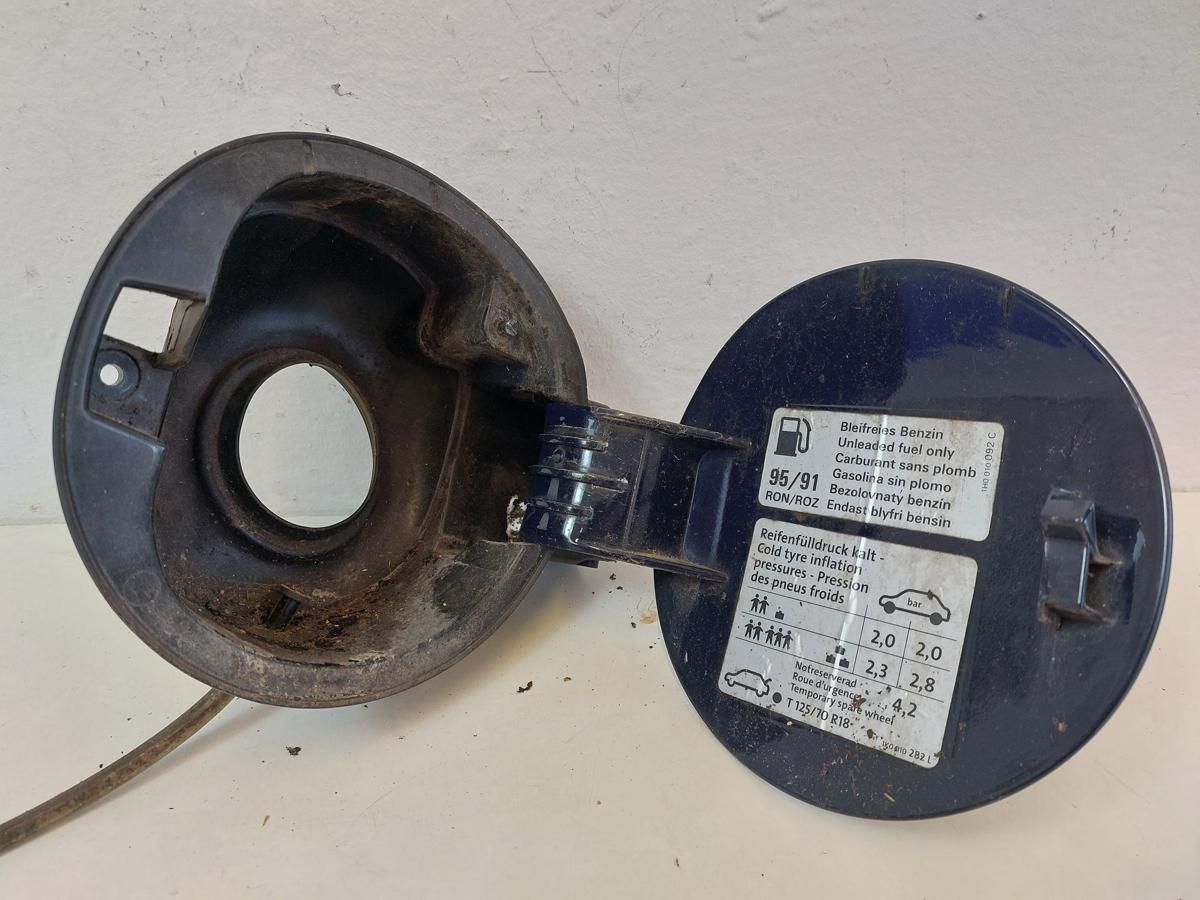 VW Golf 5 V 1K Tankklappe Tankdeckel LA5G Perlblau
