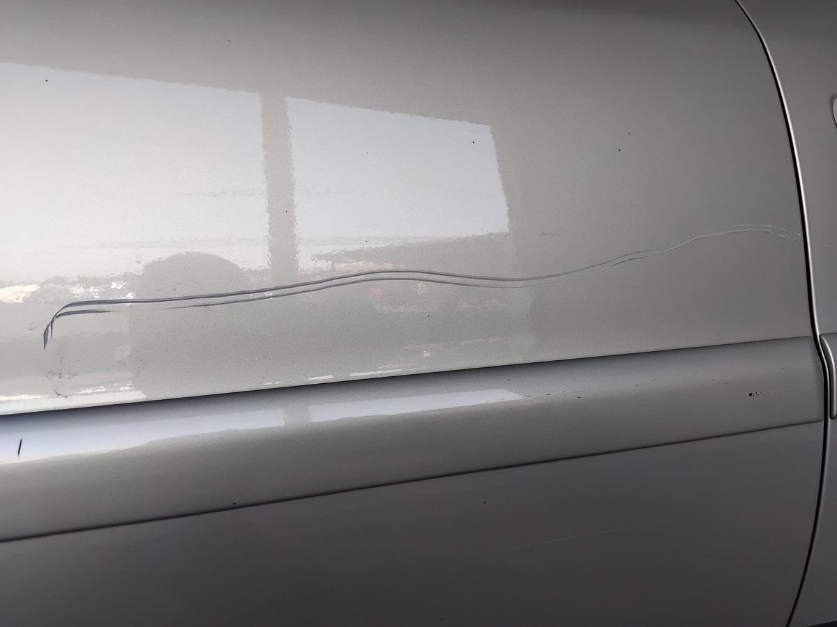 Audi A4 B5 T&uuml;r vorn rechts Beifahrert&uuml;r LY1T melangemetallic Facelift BJ1999