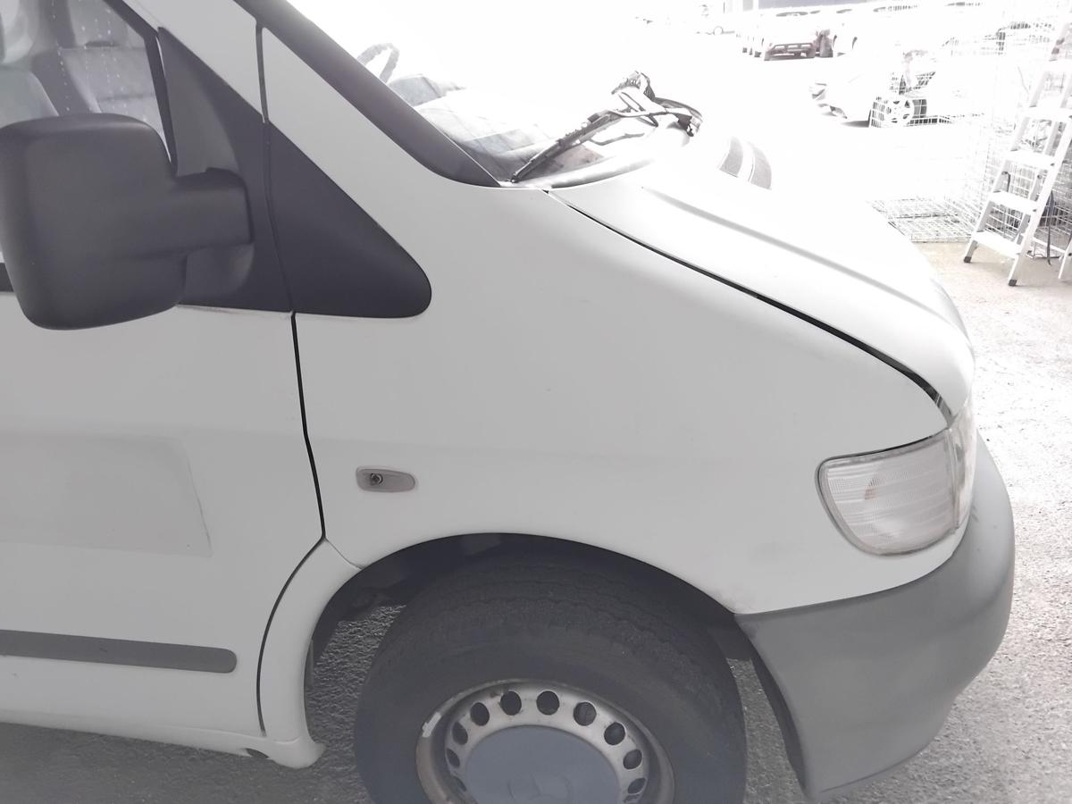 Mercedes Vito 638 original Kotflügel vorn rechts arktikweiss 9147 BJ2003