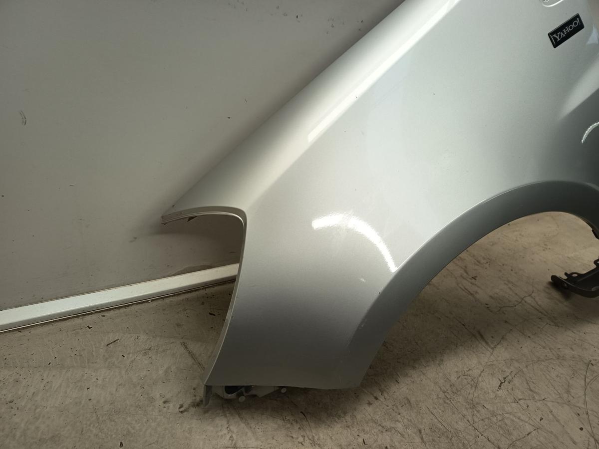 Renault Clio III Bj 2012 original Kotflügel vorn links Fahrer TED69 Gris Platine