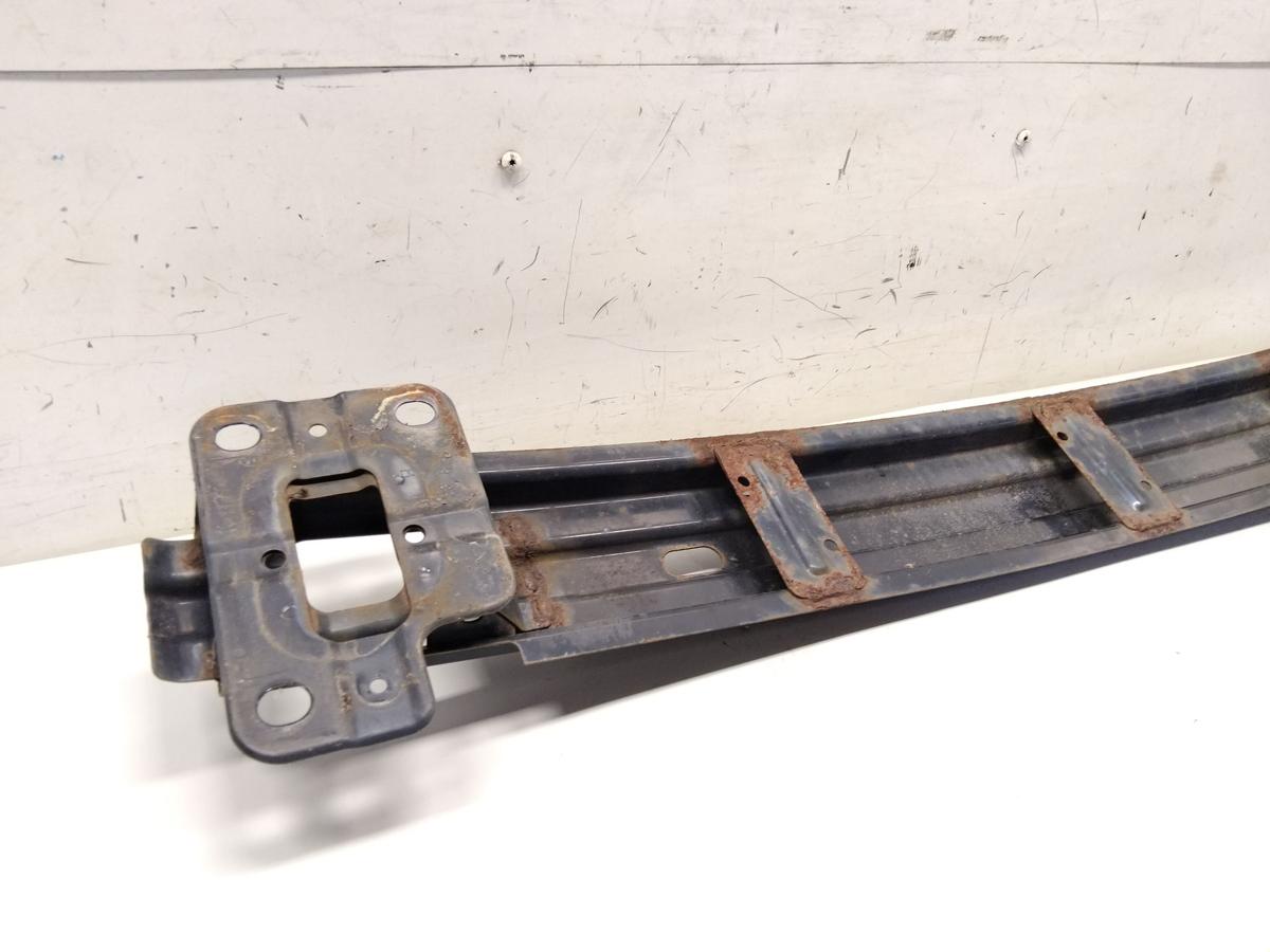 Kia Ceed ED original Tr&auml;ger Verst&auml;rkung Sto&szlig;f&auml;nger vorn Bj.2007