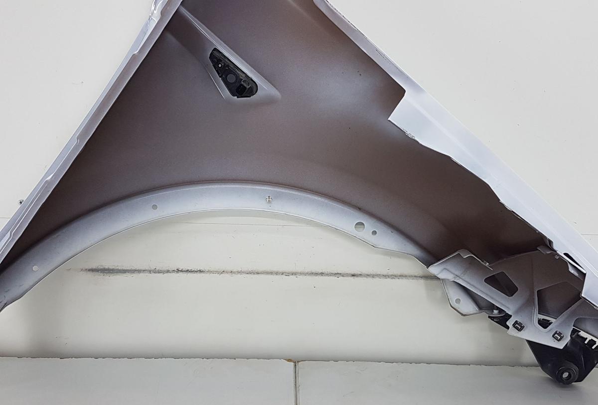 Tesla Model X Kotfl&uuml;gel links in PPSW White Water Pearl Bj2022 1069532-E0-N