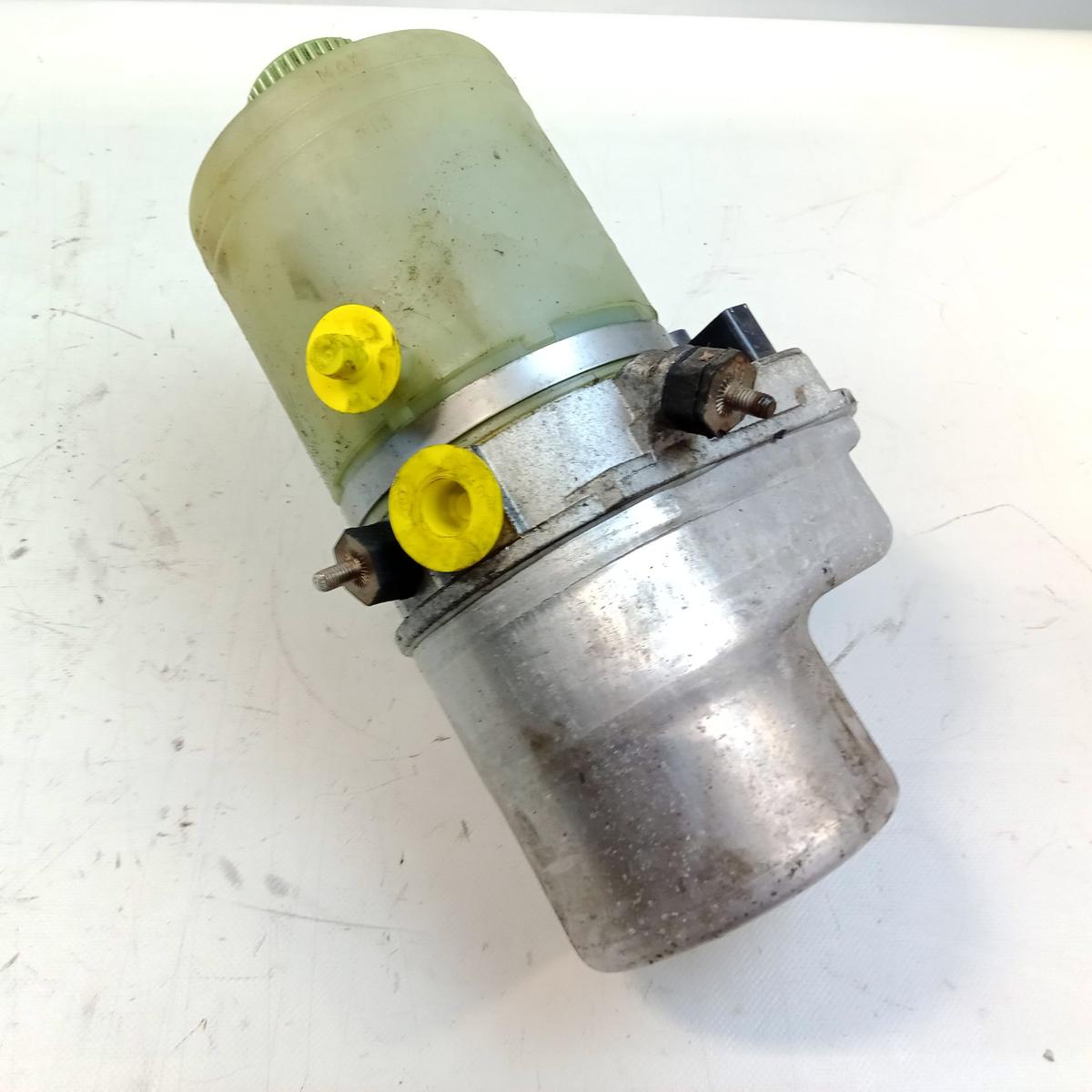 VW Polo 9N elektrohydraulische Servopumpe TRW Bj.2004