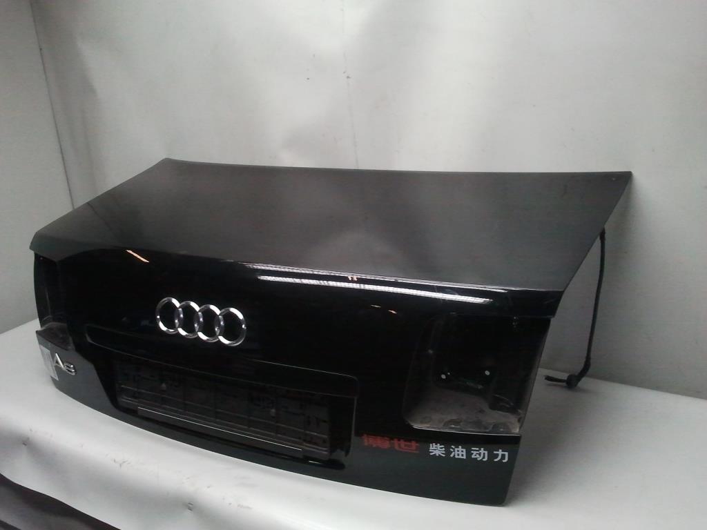 Audi A8 4E D3 Bj.2002 original Heckklappe Heckdeckel 206372