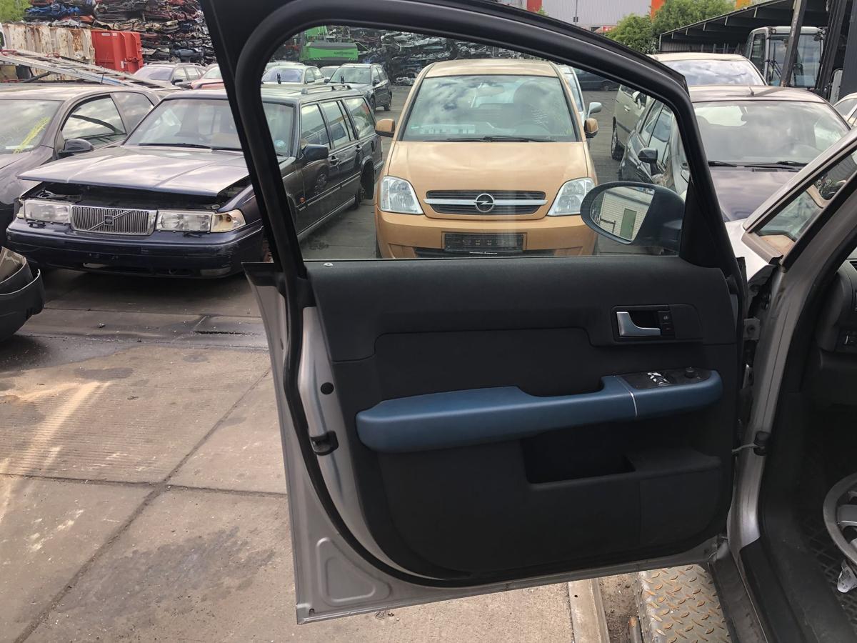 Audi A2 original Tür vorn links Fahrer Y7W Lichtsilber Bj 2001