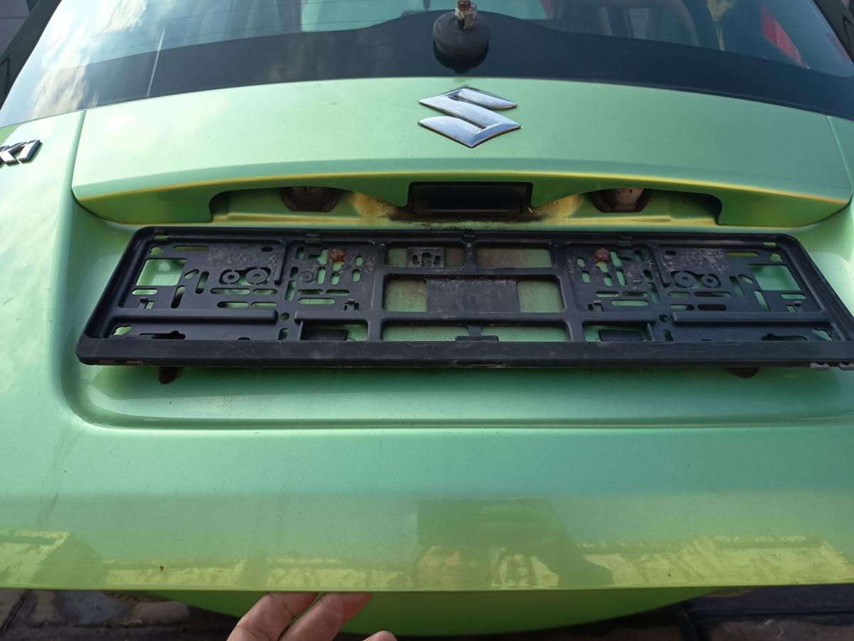 Suzuki Splash original Heckklappe mit Scheibe ZJD Splash green Bj 2008