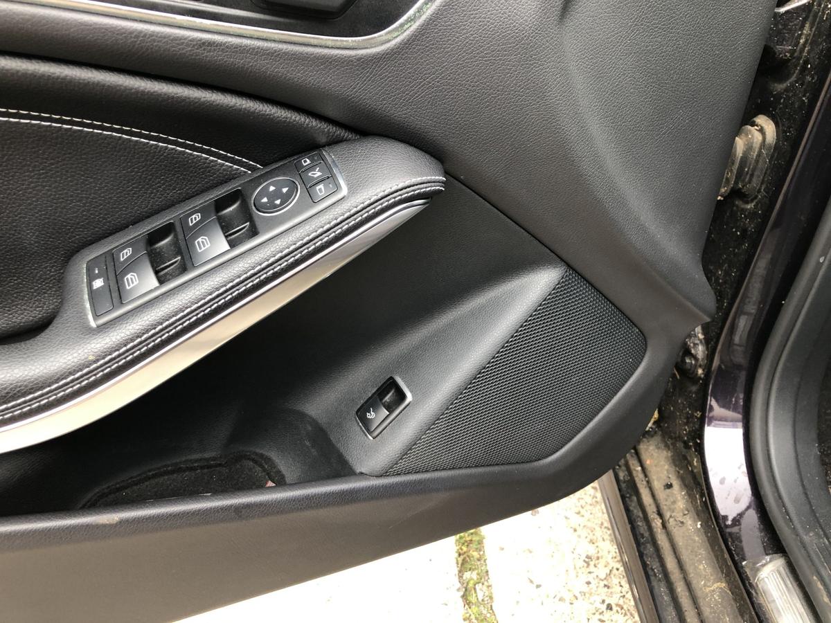 Mercedes CLA C117 bis 16 T&uuml;rverkleidung vorn links Fahrert&uuml;r T&uuml;rpappe Artico