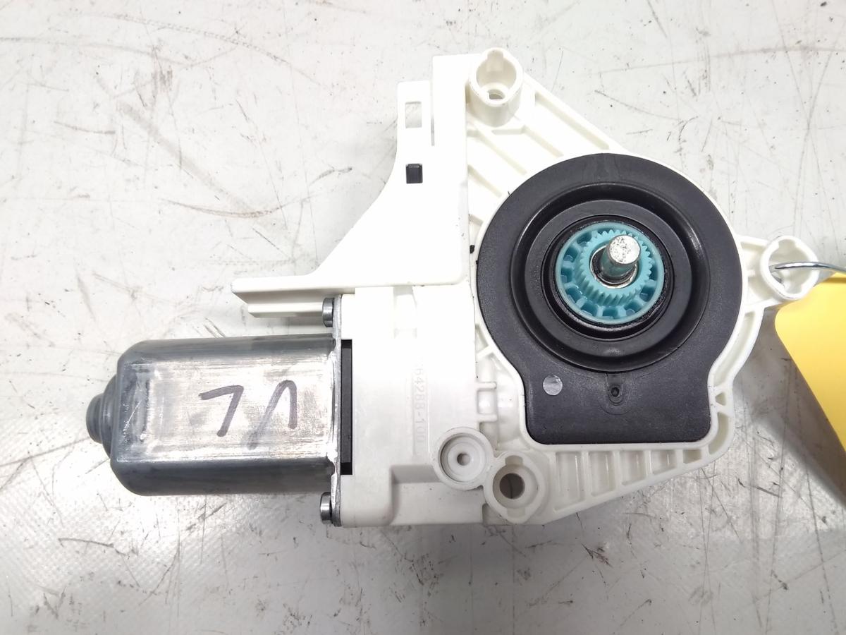 Audi A1 8X original Fensterhebermotor vorn links 8K0959801C Bj.2017