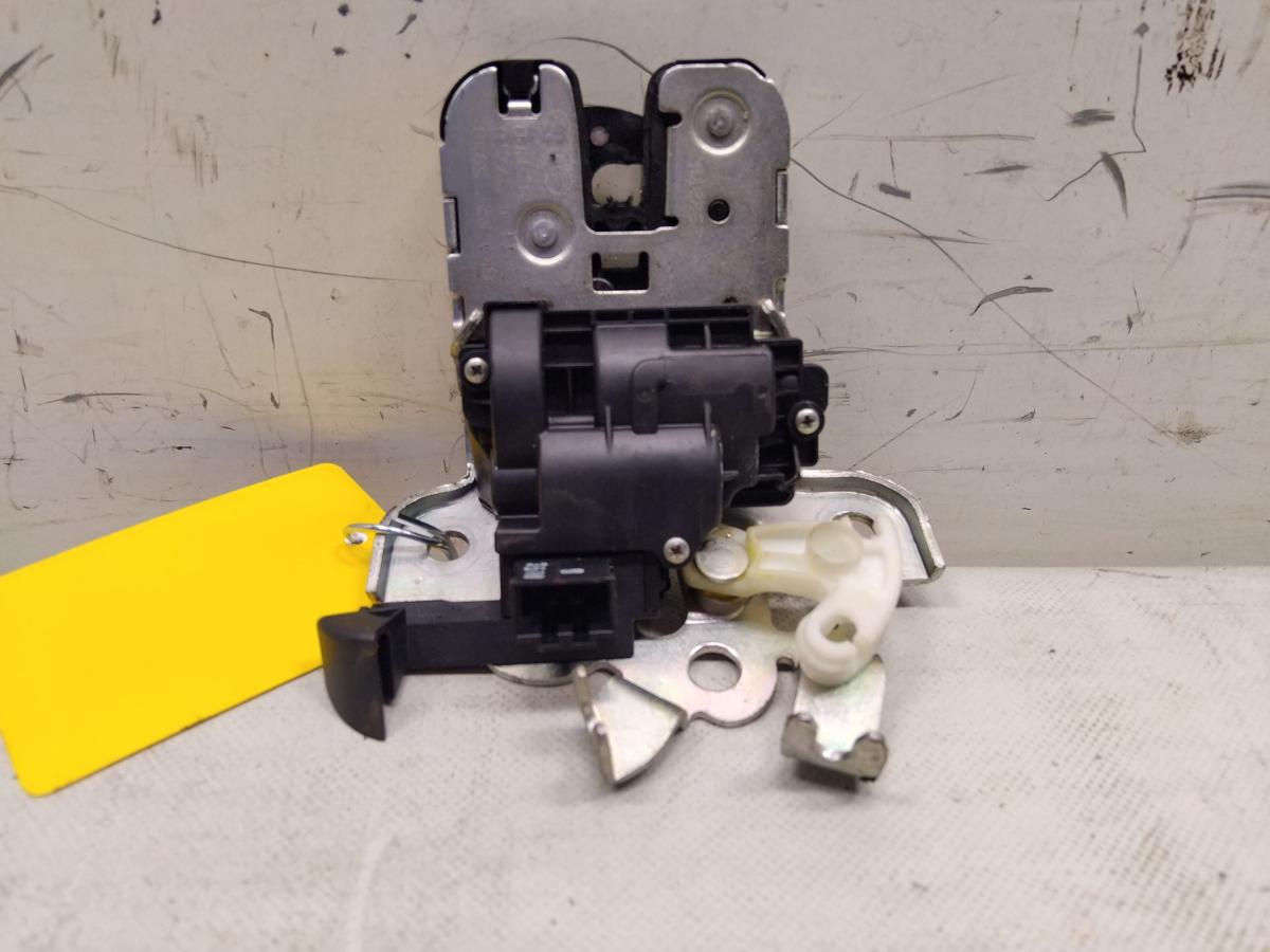 Audi A1 8X original Schloss Heckklappe 8K3827505A BJ2010