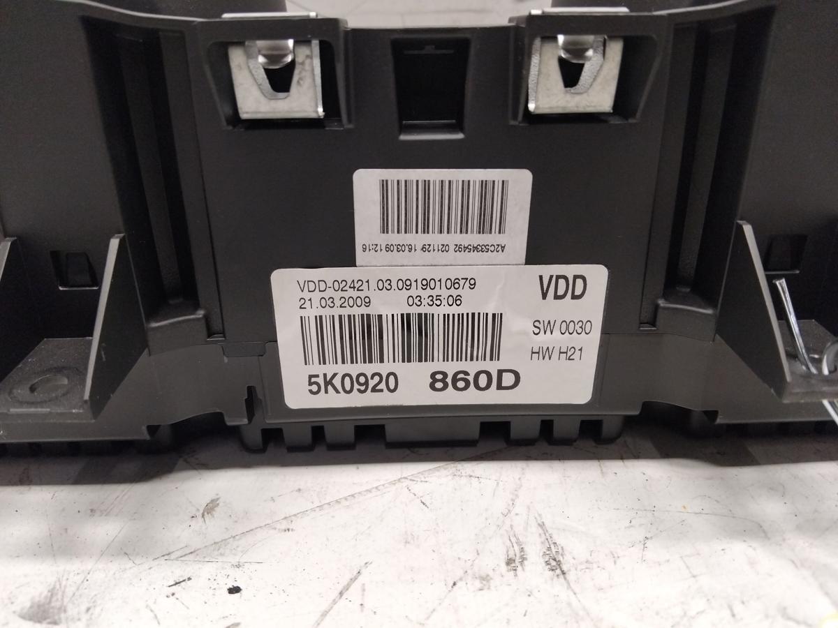 VW Golf 6 1K orig Tacho Kombiinstrument 5K0920860D 02421030919010679 VDD BJ2009
