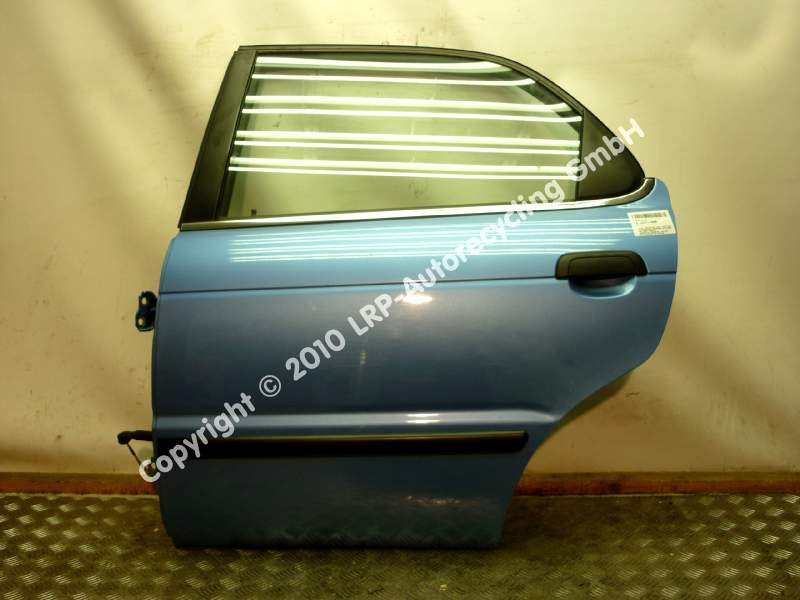 Suzuki Baleno 1 Kombi EG Tür hinten links hellblaumetallic BJ2000