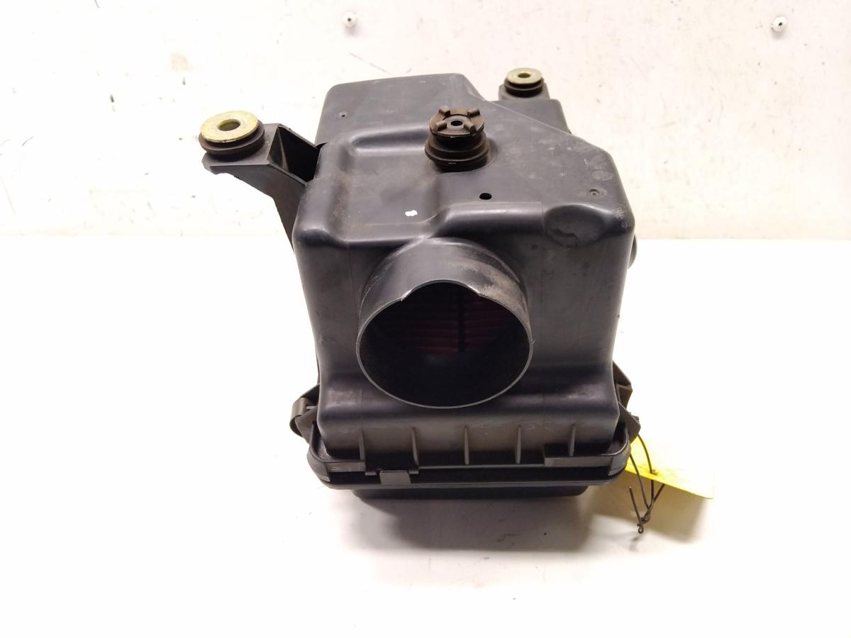 Mazda 323F BJ original Luftfilterkasten 1.5 65kw ZL BJ2000