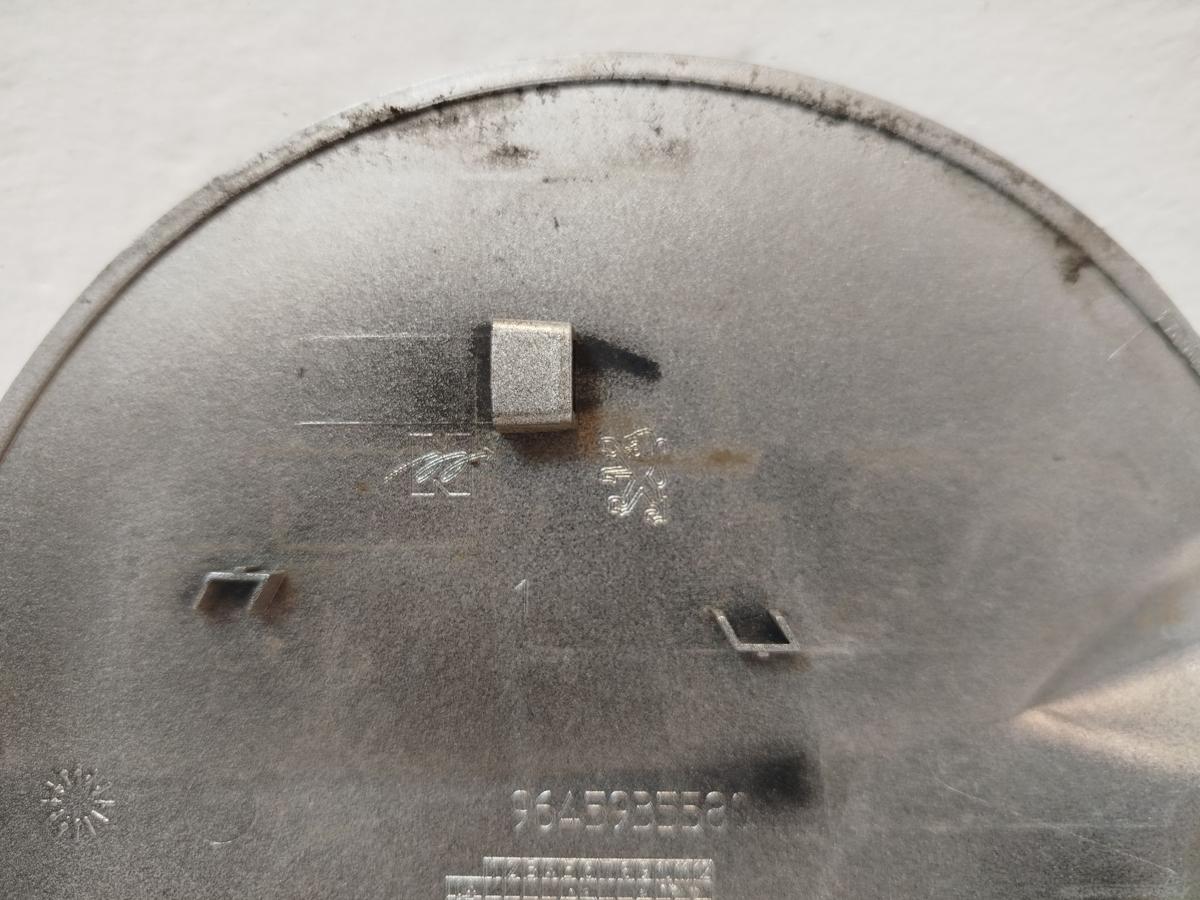 Peugeot 1007 K Tankklappe Tankdeckel EZR Aluminiumgrau Met nur lackiert. Deckel