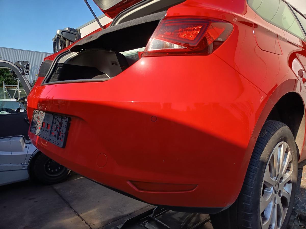 Seat Leon III Limousine original Sto&szlig;stange F&auml;nger hinten Heck S3H Purrot Bj2014