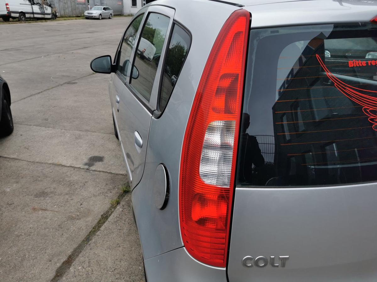 Mitsubishi Colt Z30 Rückleuchte Schlussleuchte Rücklicht hinten links 5 Türer