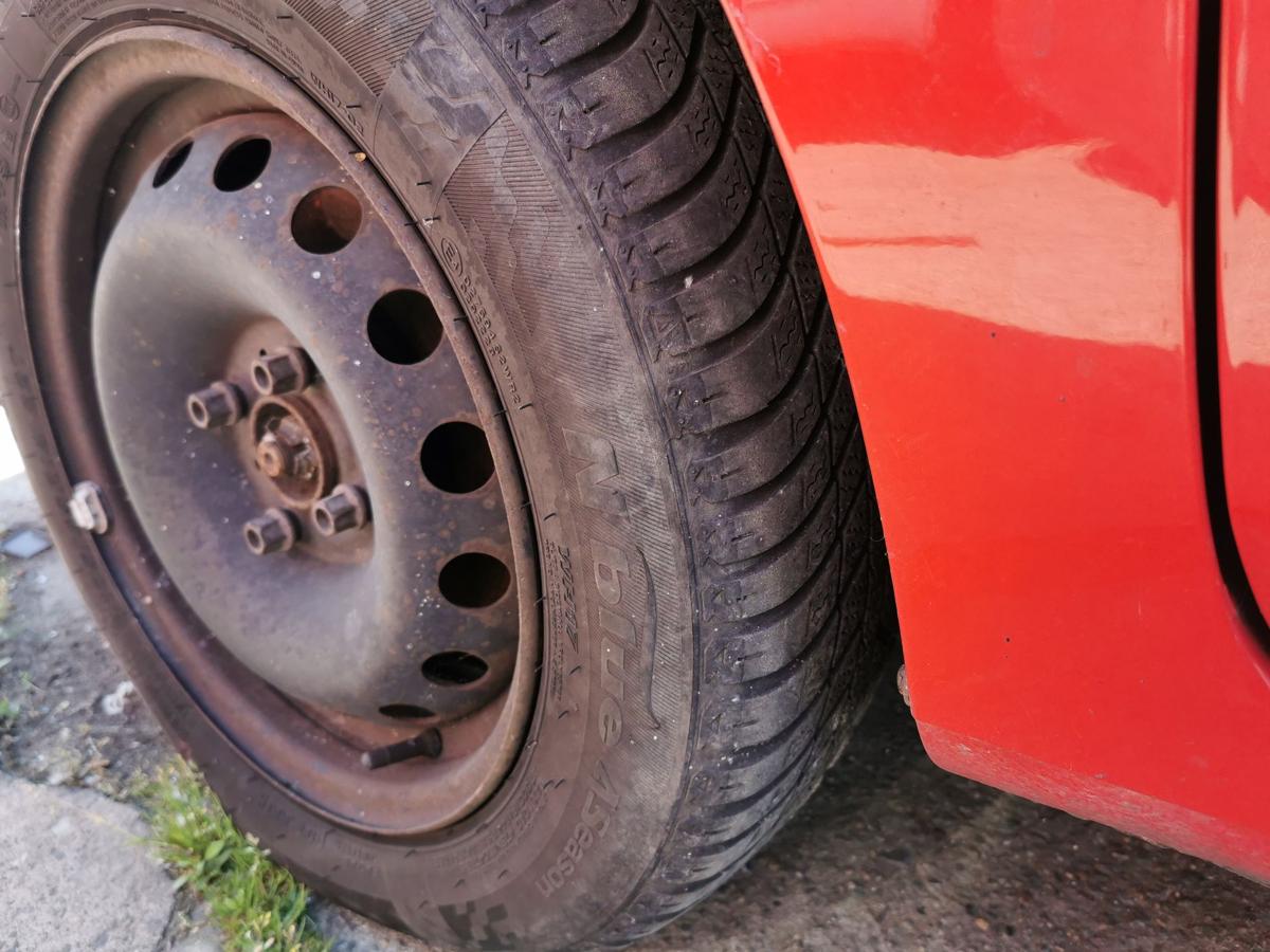 Renault Clio 2 Campus Kotflügel Fender Seitenwand vorn links OV727 Red Brisk