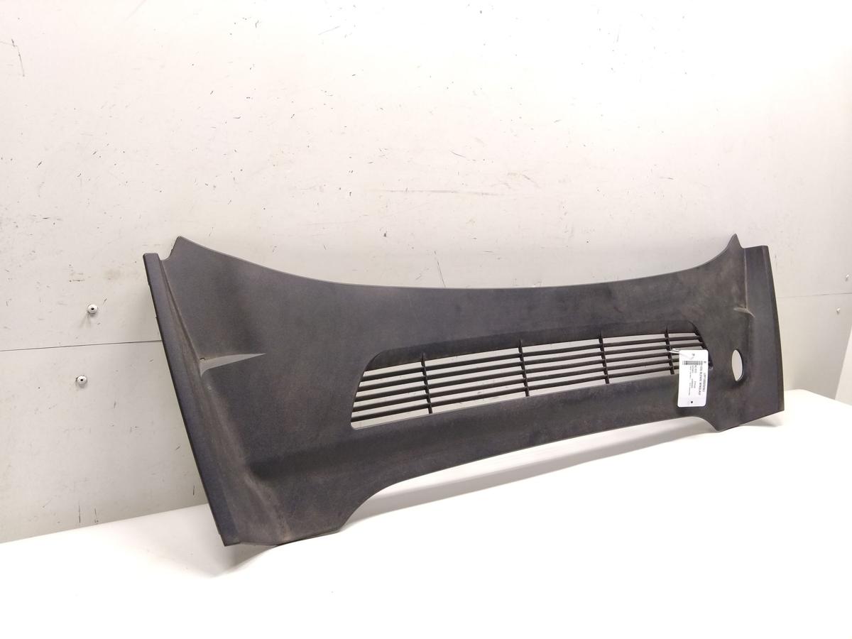 Tesla Model Y original Plastikabdeckung Blende Windlauf 1619812-98-B Bj.2023