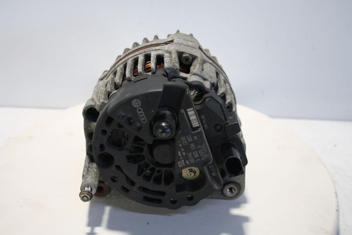 VW New Beetle orig Lichtmaschine Generator 028903028C 1.6l 75kW Benzin AYD Bj 01