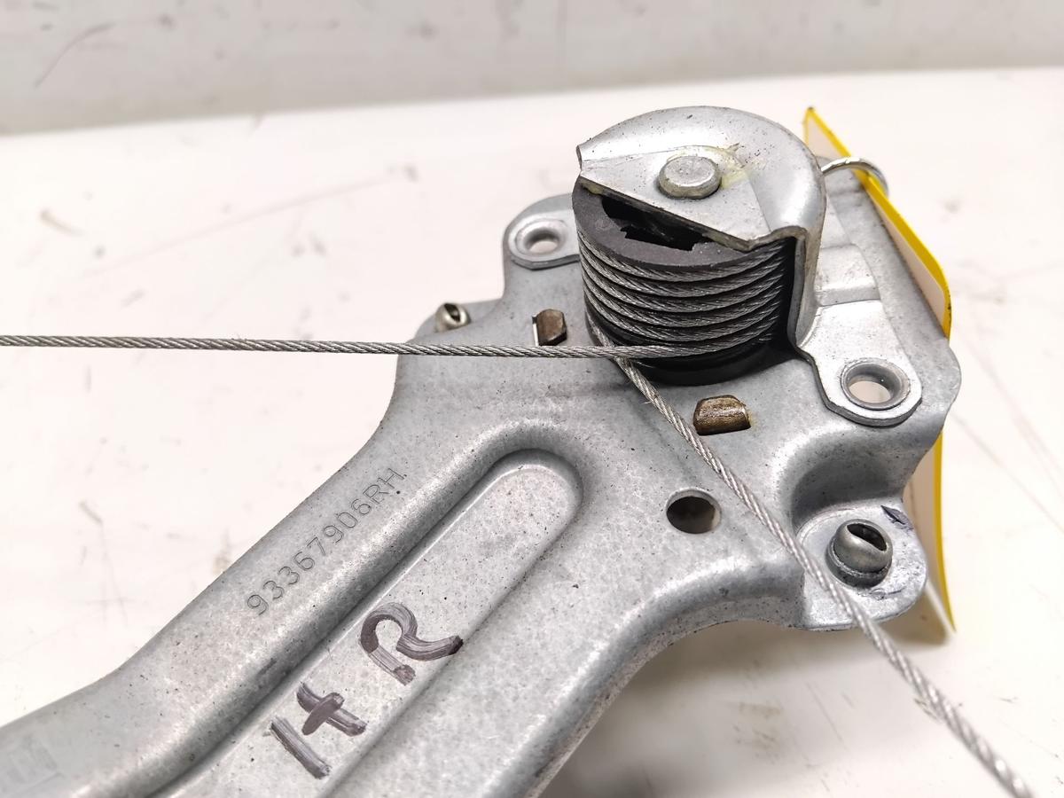 Opel Meriva A original Fensterheber hinten rechts manuell BJ2009