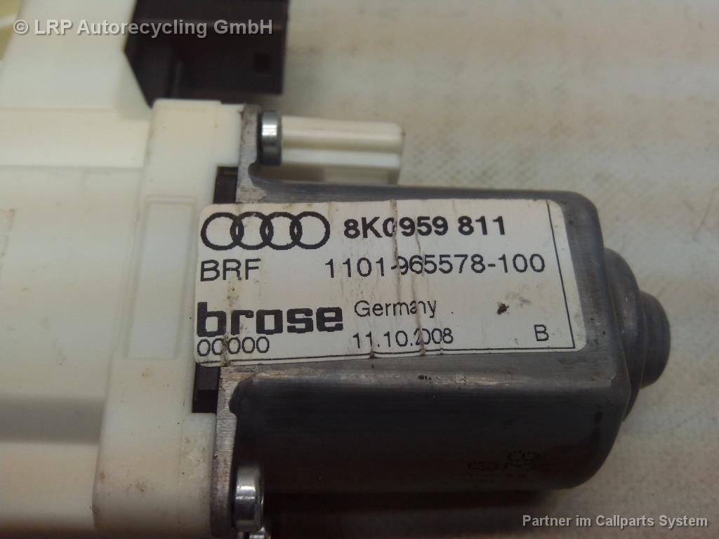 Audi A4 8K BJ2008 Fensterhebermotor hinten links 8K0959811