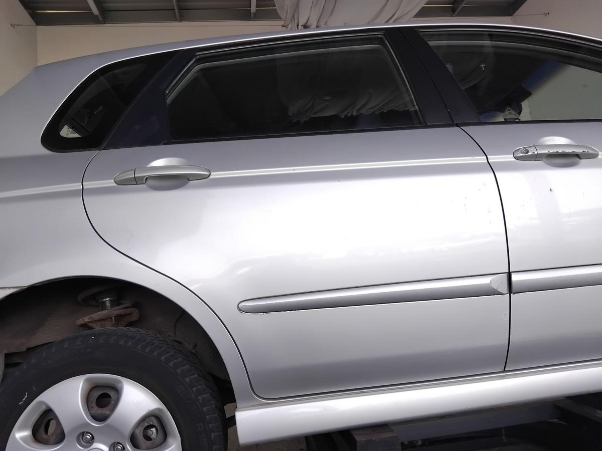 Kia Cerato FE T&uuml;r hinten rechts 6C clear silver 5-t&uuml;rig Steilheck BJ2008