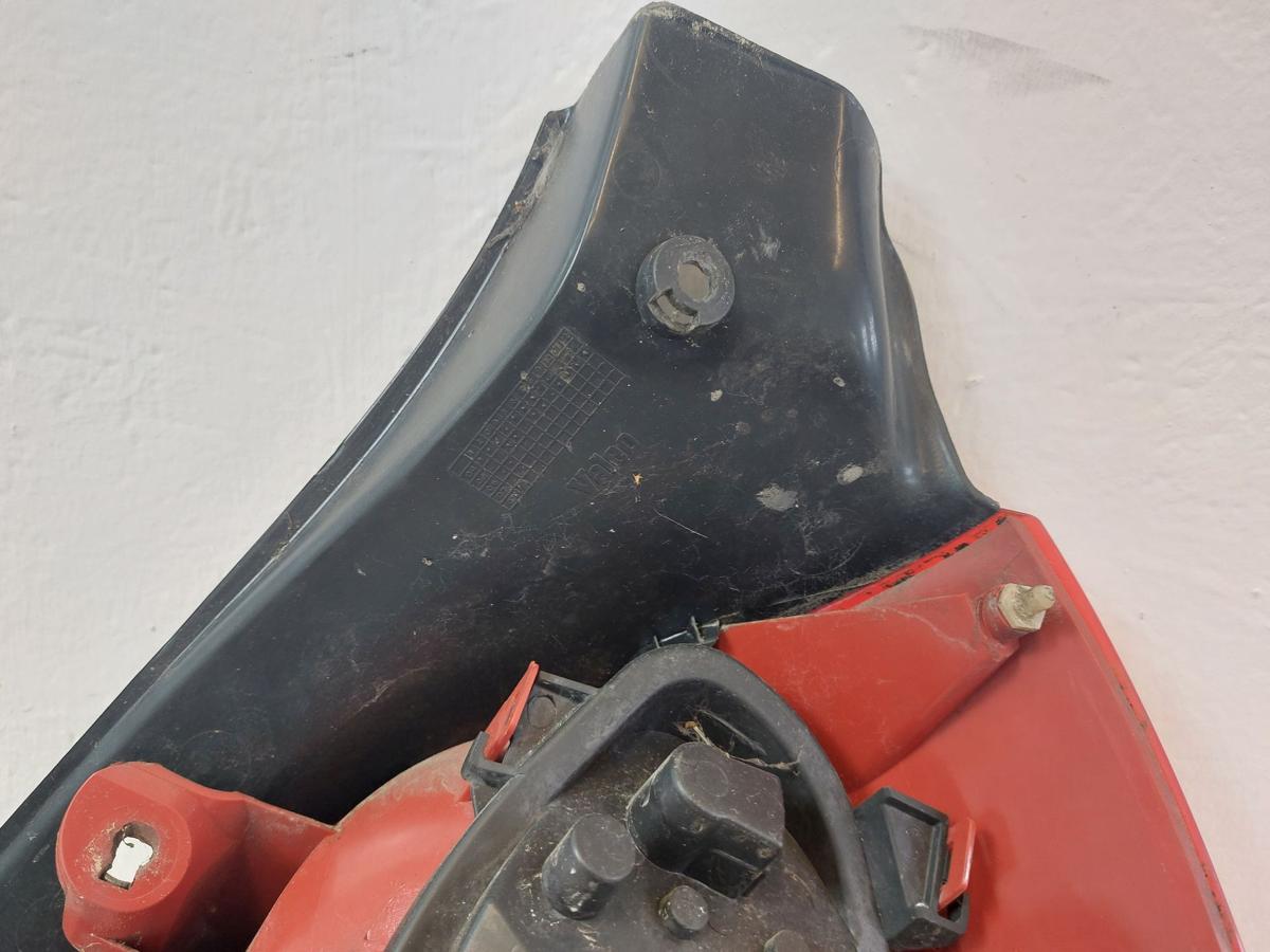 Renault Clio 3 III R Rückleuchte links Rücklicht Heckleuchte 3 türer