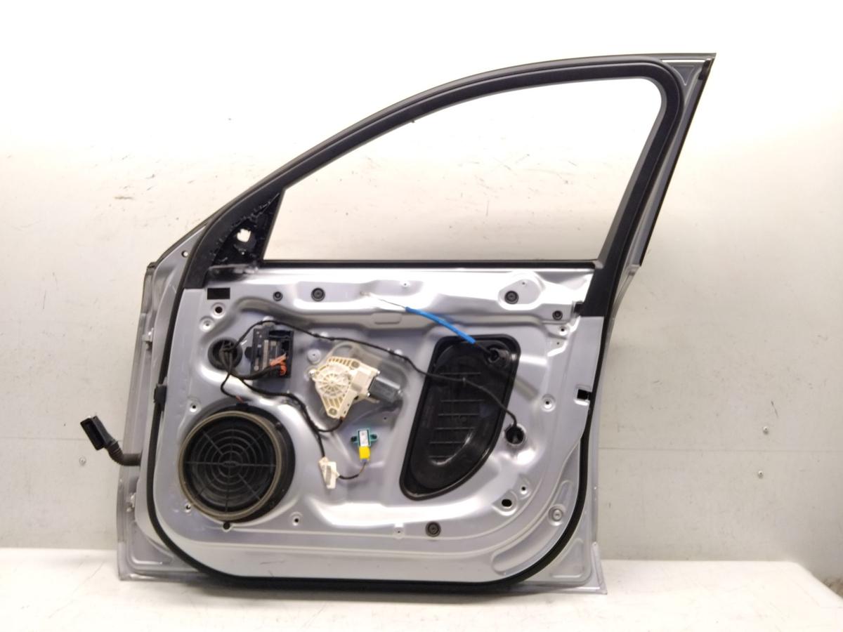 Audi A4 8K B8 T&uuml;r vorn rechts Beifahrert&uuml;r eissilbermetallic LX7W Bj.2009