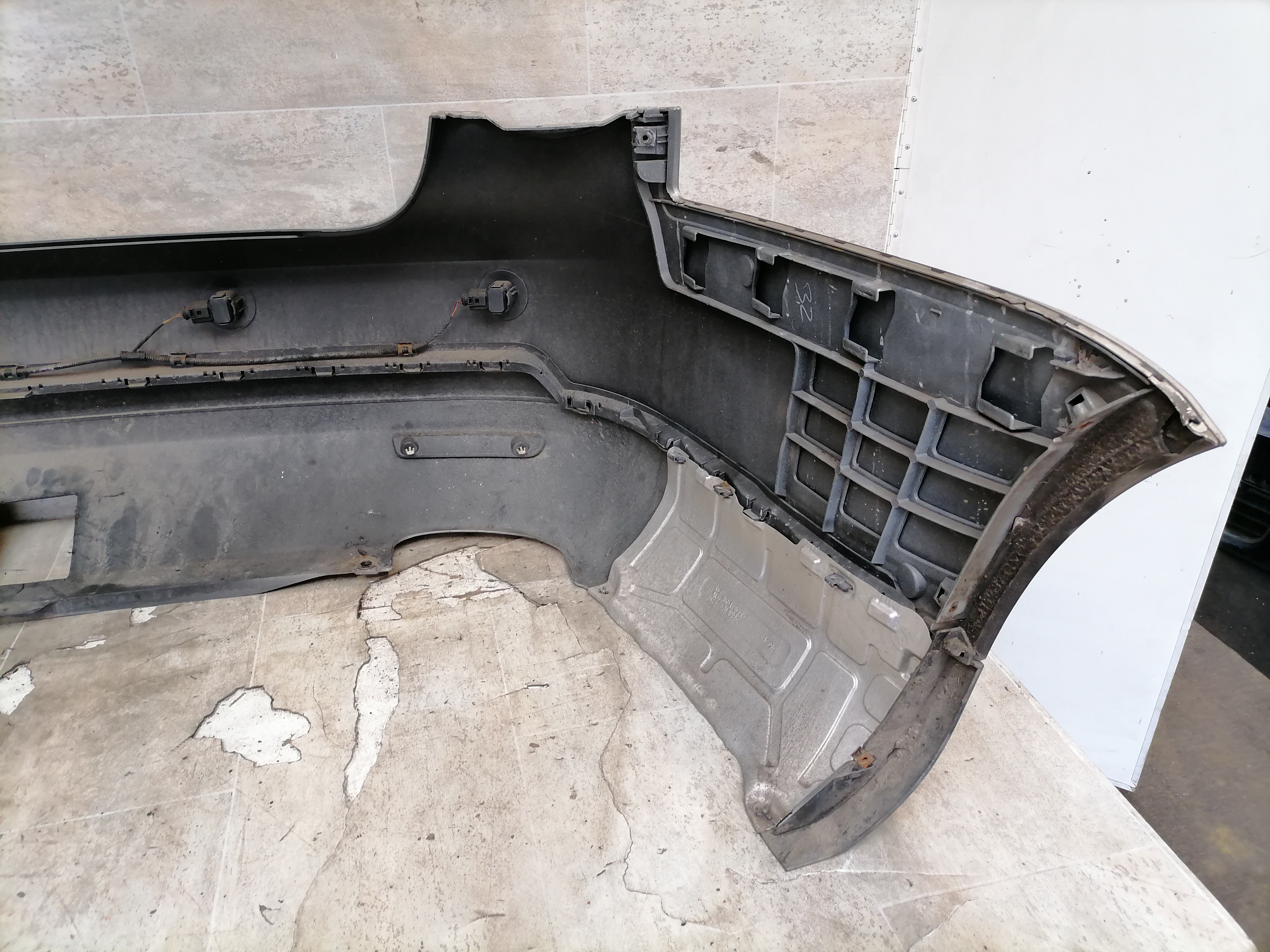 VW Jetta 1k2 05-10 Stoßstange hinten Stoßfänger PDC LD1W