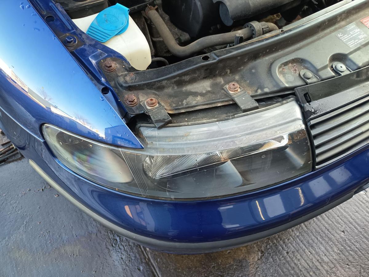 Seat Leon 1M original Scheinwerfer rechts Halogen/Haupt/Licht/Front Bj 2005