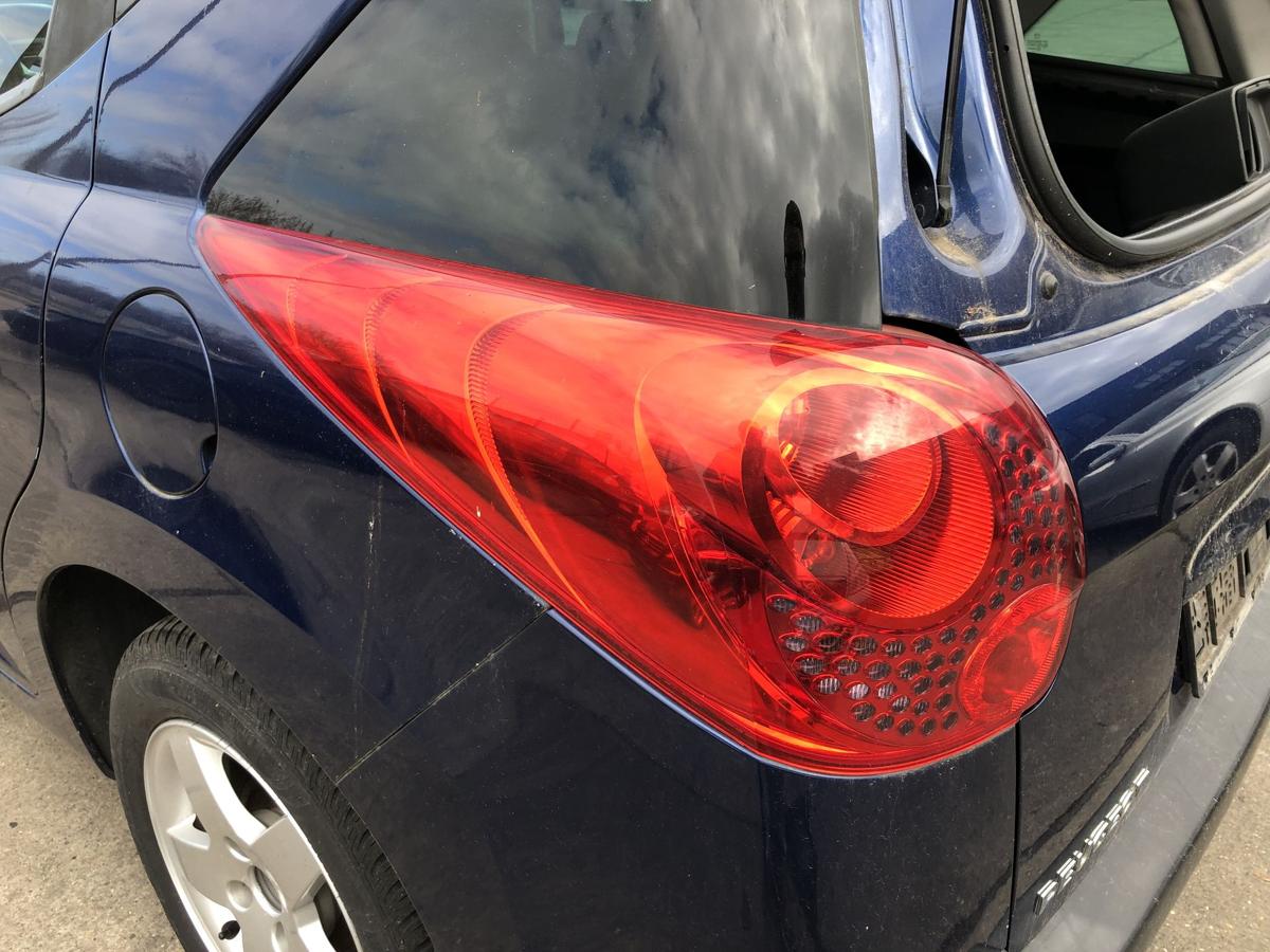 Peugeot 207SW R&uuml;ckleuchte links R&uuml;cklicht Heckleuchte Schlusslicht Licht hinten