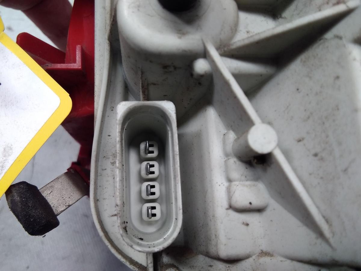 Audi A3 8P Sportback original Rückleuchte Schlussleuchte links 5-türig BJ2006