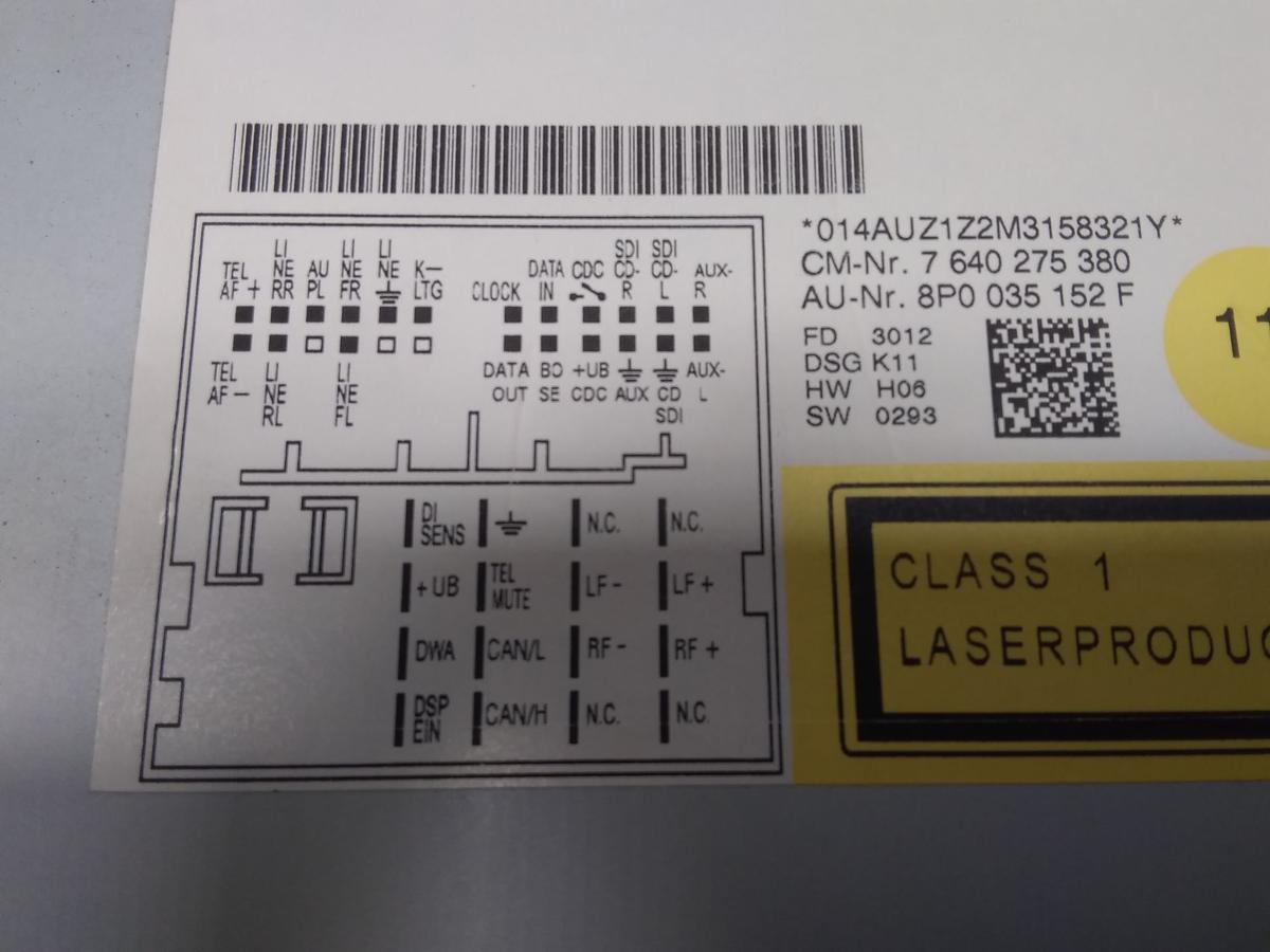 Audi A3 8P Facelift original Radio Chorus EU AB-2 8P0035152F Bj.2013