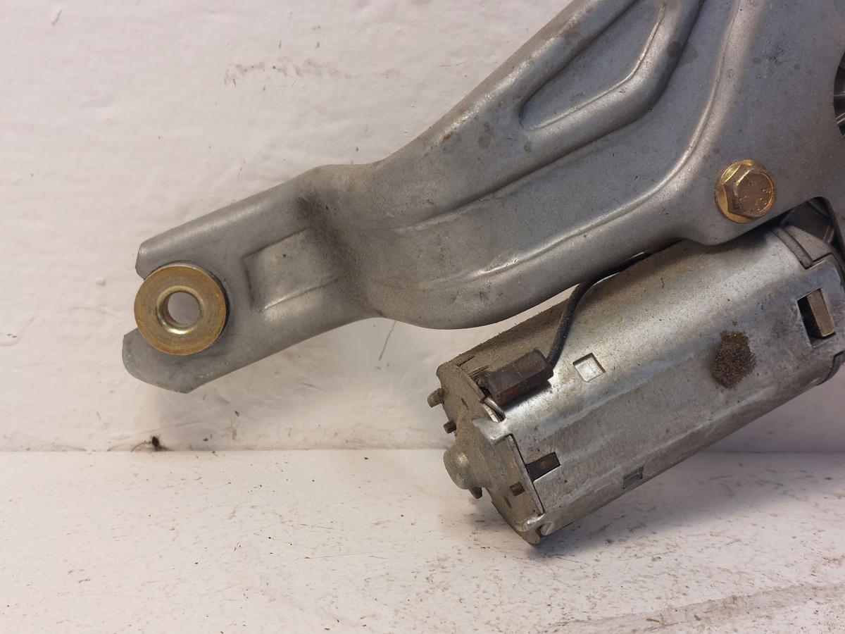 VW T4 7D Wischermotor hinten Heckwischermotor mit Gestänge