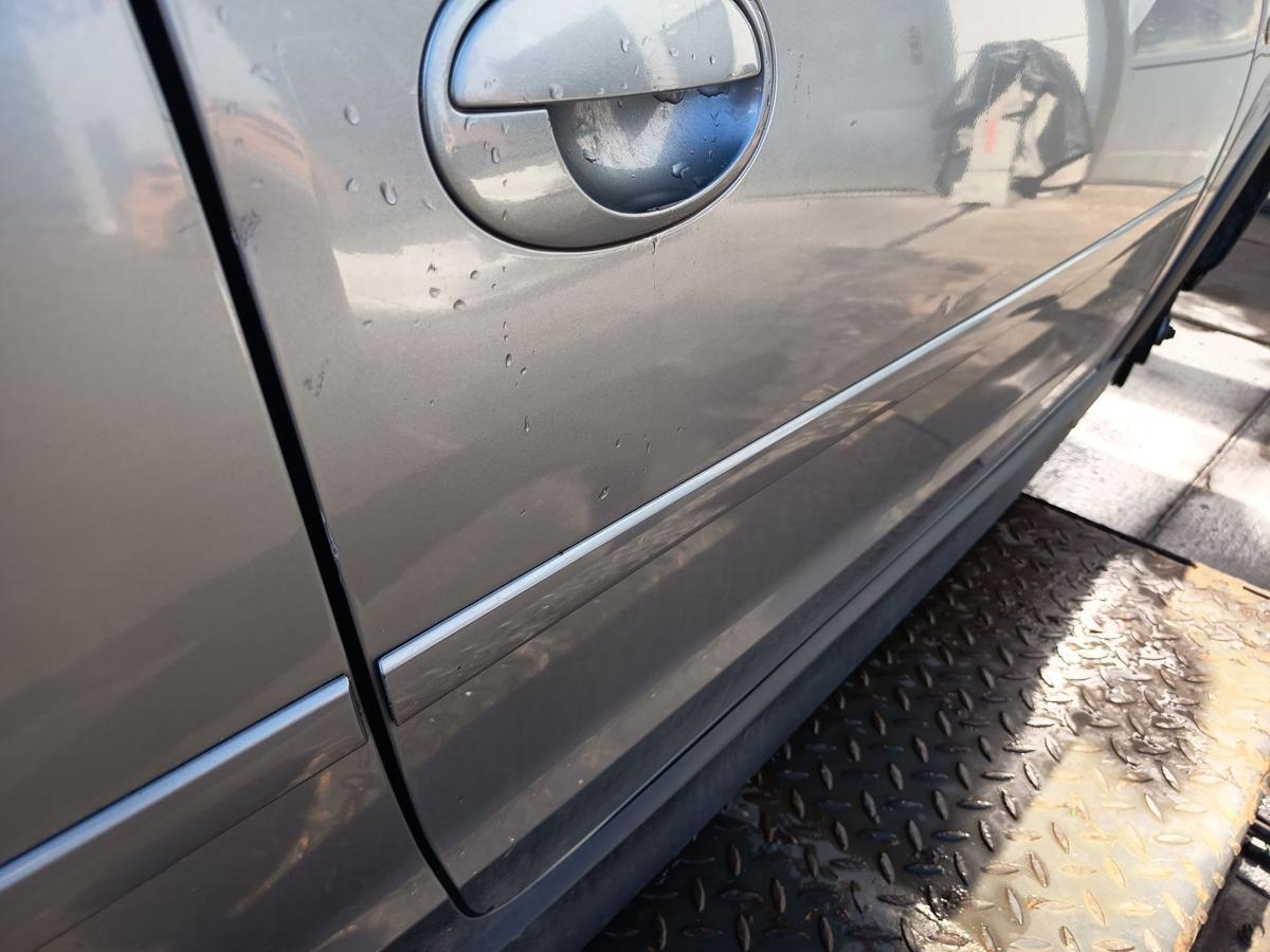 Opel Corsa C original T&uuml;r rechts Beifahrer 3t&uuml;rig Z163 Lichtsilber Bj 2005